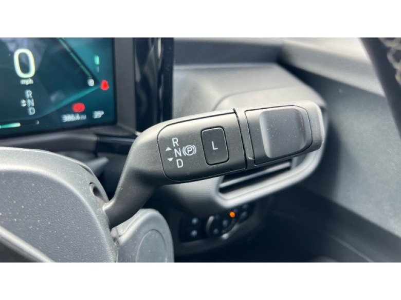 Ford Transit Courier E-Transit Courier 100kW 43kWh Trend Van Auto